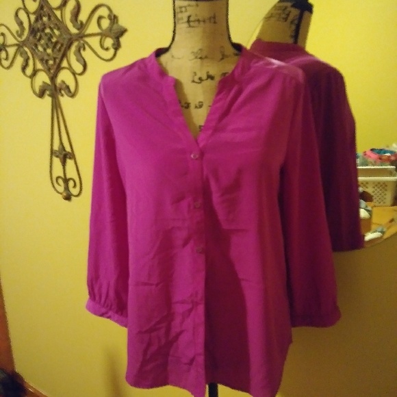 Top - Picture 2 of 2